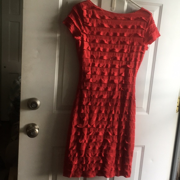 Dress - Picture 2 of 4